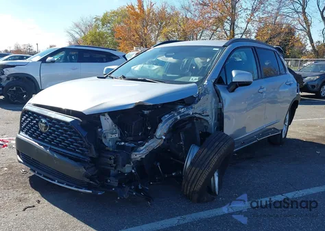 2024 Toyota Corolla Cross Le from USA, damaged, VIN 7MUCAABG3RV098838